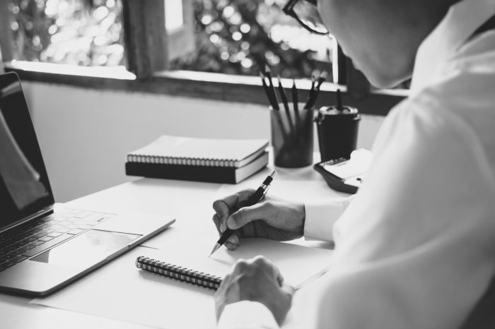 Problems with writing English for use at work? Don’t know where to start?