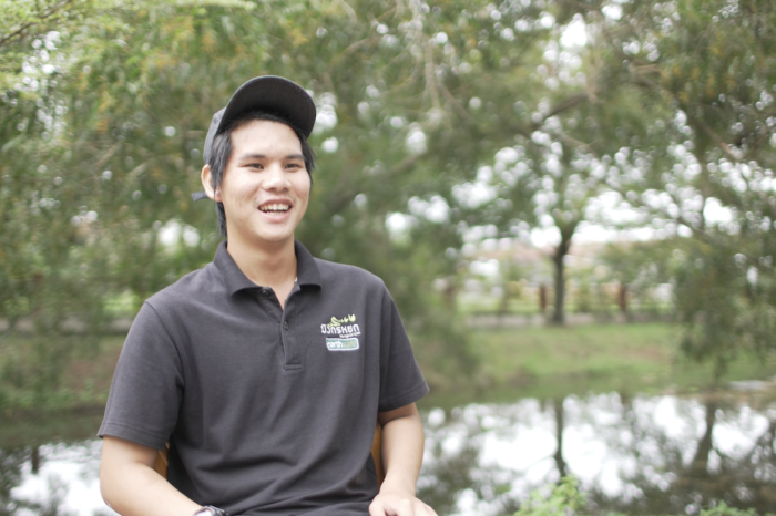 People who used to be useless can turn a crisis into success.