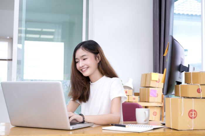 The Side Hustle – Earn extra income on top of your regular job