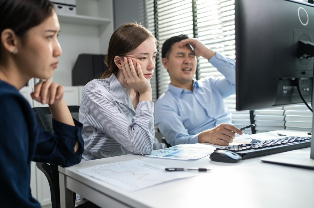 9 Signs Your Top Employees Are Leaving